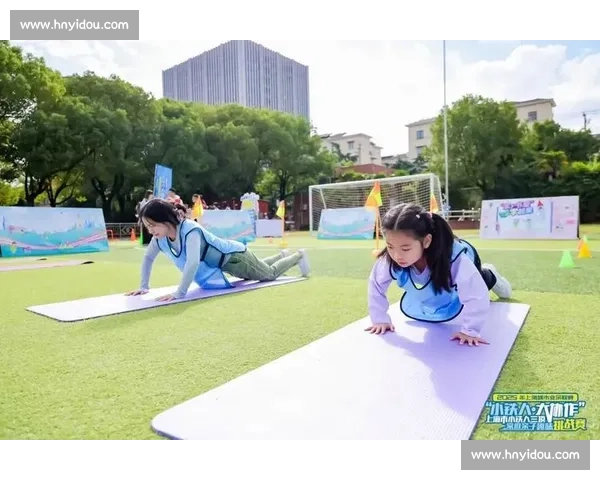 从客厅到赛场!“小铁人” 亲子嘉年华燃动周末 从客厅到赛场!“小铁人” 亲子嘉年华燃动周末