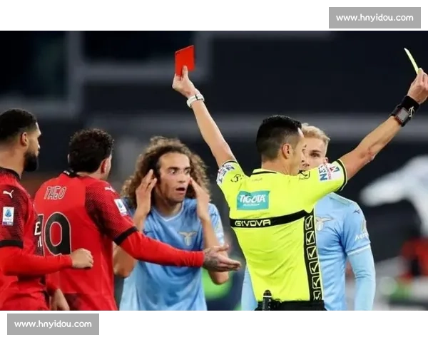 意裁协坐实误判:国米点球冤案,主裁边裁停哨 意裁协坐实误判:国米点球冤案,主裁边裁停哨